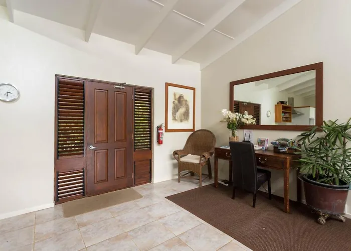 Muri Beach Villa