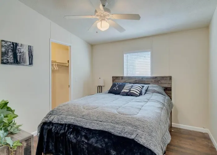 Amazing 3 Bed, 2 Bath Cabin Between Flagstaff & Sedona