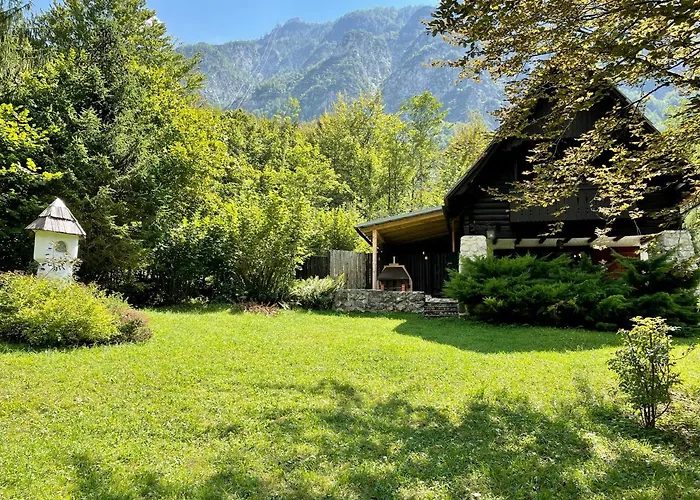 Red Beech Cabin - An Alpine Cabin Near Lake Bohinj