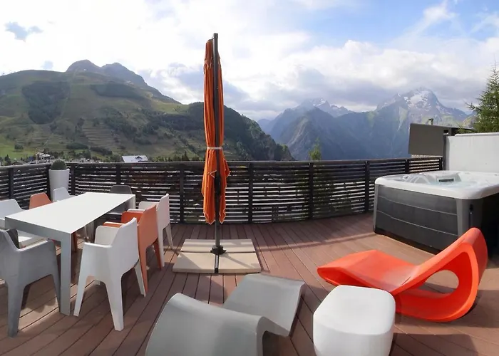 Chalet Sno Lodge