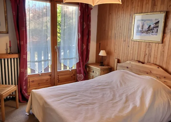 Chalet Pour 10 Pers, 5 Pieces, Parking, Calme A La Montagne - Fr-1-411-683
