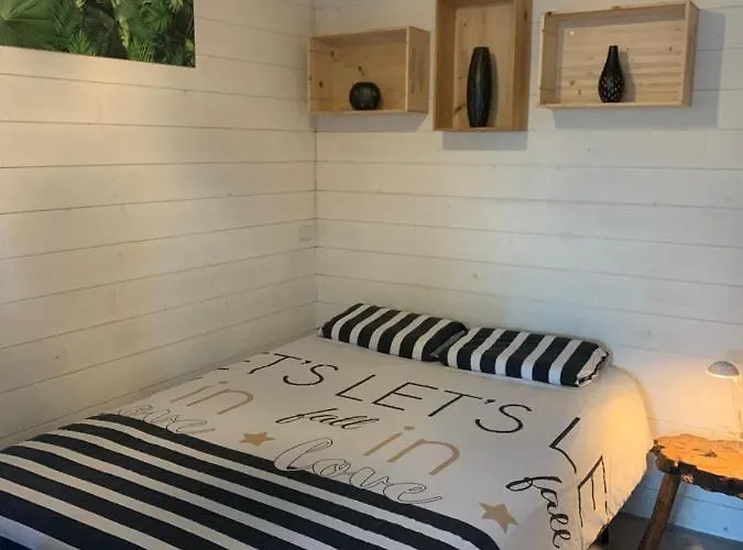 Le Chalet Au Bord Des Pistes Cyclables
