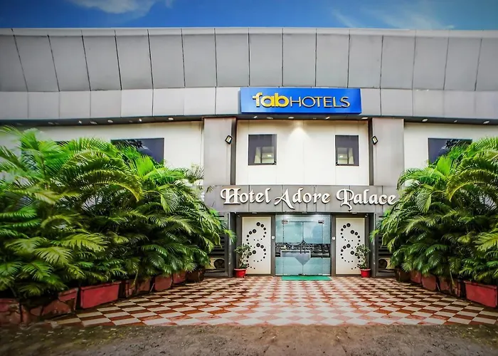 Hotel Adore Palace