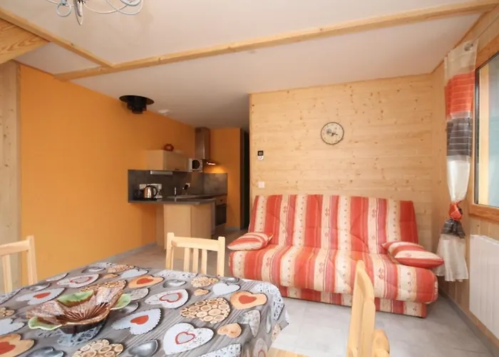 Chalet Mont-Dore Avec Terrasse, Proche Centre, 6 Pers.