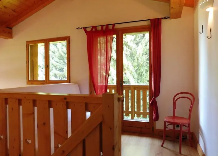 Chalet spacieux à Crest-Voland - 12 pers, parking, wifi - FR-1-595-78