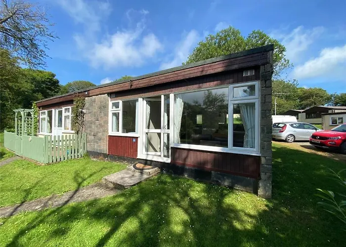 15 The Drive, Penstowe Holiday Park, Kilkhampton, Bude, Cornwall