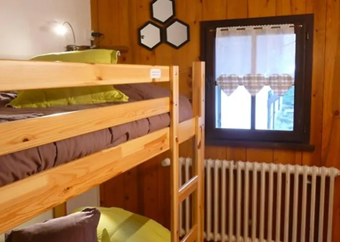 Chalet spacieux pour 10 pers. avec garage, proche pistes - FR-1-733-7