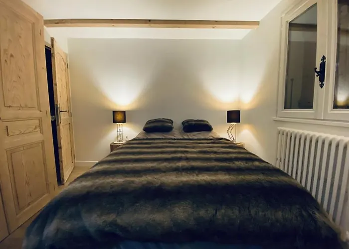 Chalet pour 10 pers. avec cheminée et bain norvégien - FR-1-733-70