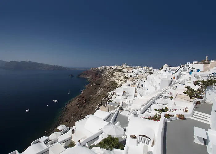 Romantic hotels Katikies Kirini Santorini - The Leading s Of The World