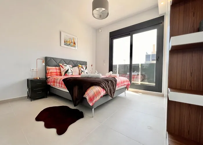 Cape Villa In Cabo De Roig By Perfectly Rentals