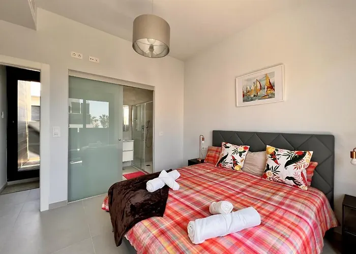Cape Villa In Cabo De Roig By Perfectly Rentals