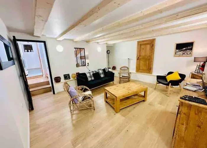 Chalet familial de village en Savoie