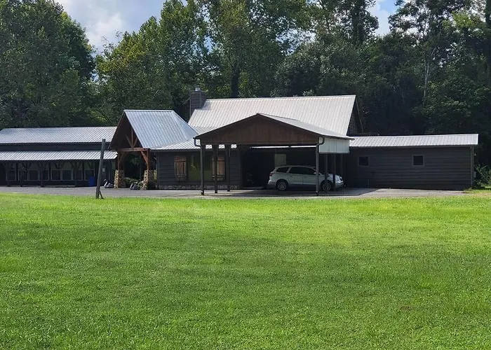 7. Gorgeous Creekfront Lodge