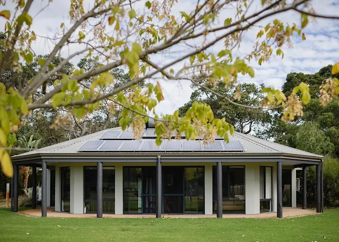 Djilba Cottage At Windance