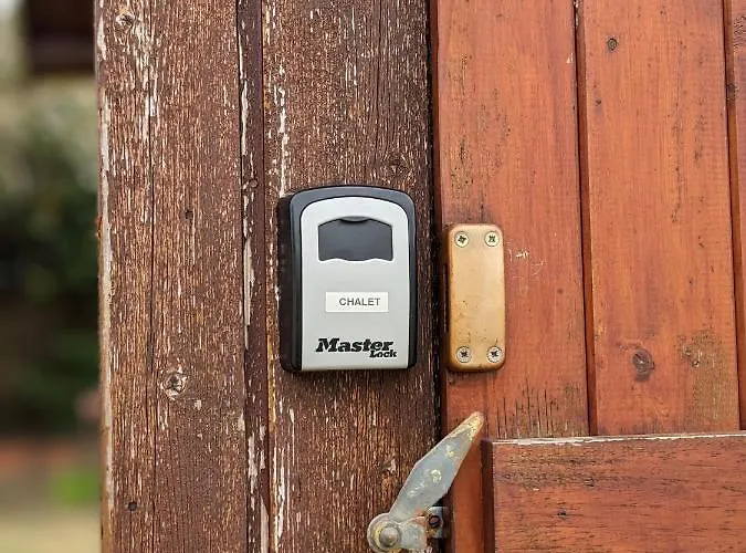Au petit chalet d'Illiers Combray - Salle d'eau uniquement