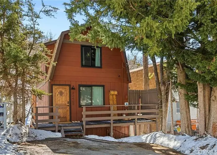Le Chalet Of Arrowbear Lake