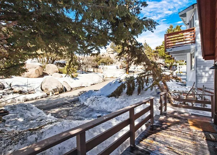Le Chalet Of Arrowbear Lake