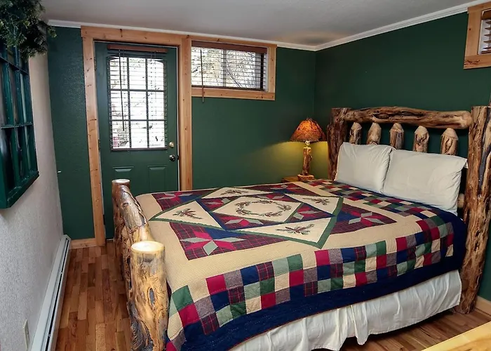 Timber Creek Chalets- 3 Chalet