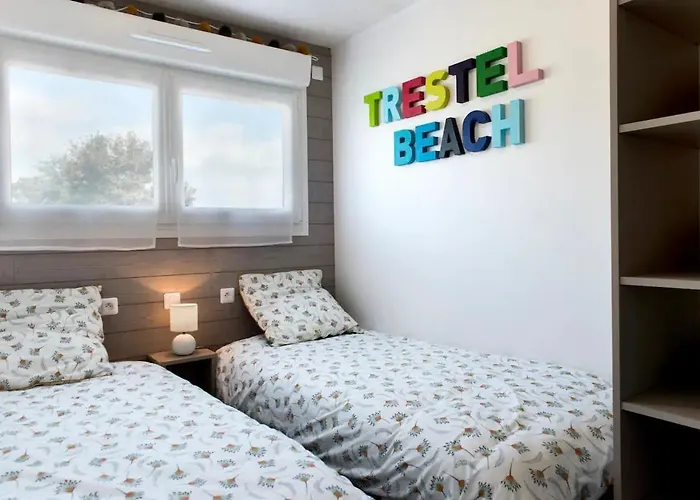 Résidence Les Trois Mâts à Trestel, 3 chalets en bord de mer, sur la Côte de Granit Rose