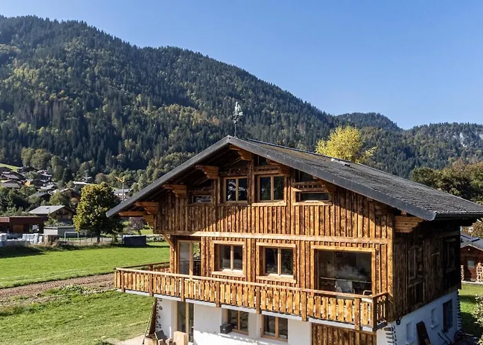 Chalet Marialys - Luxury Alpine Chalet With Sauna & Hot Tub