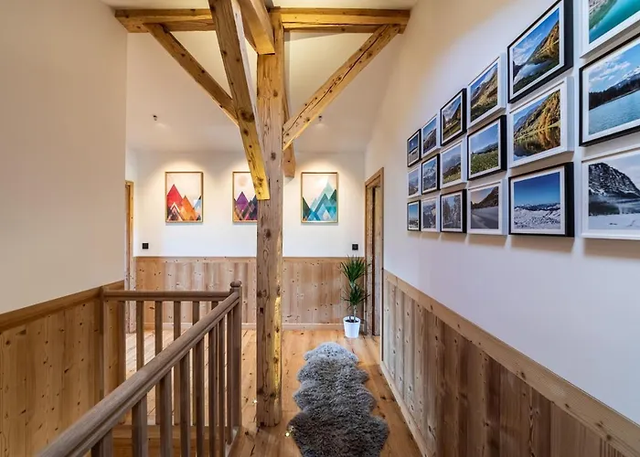 Chalet Marialys - Luxury Alpine Chalet With Sauna & Hot Tub