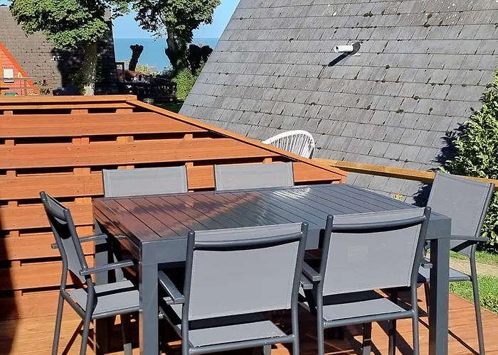 Chalet Brightstone Kingsdown Cliffs Location With Indoor Pool, Tennis Court, Mini-Golf Short Walk To Beach And 3 Great Local Pubs