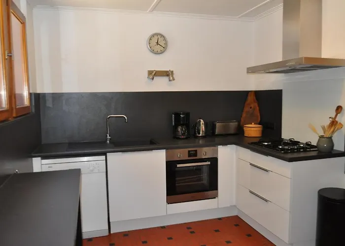 Chalet Calme A Abondance, 4 Chambres, Cheminee