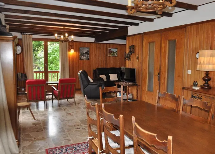 Chalet calme à Abondance, 4 chambres, cheminée - FR-1-692-21