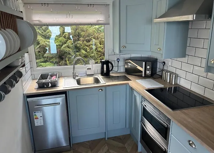 Driftwood Lodge Please Note The Facilities At The Holiday Park Are Seasonal March To November