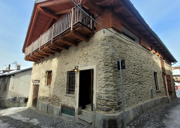 Baita 3 Lovely & Central Sauze