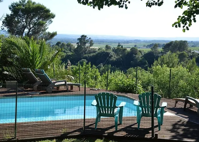 Chalet, Quiet, With View And Pool