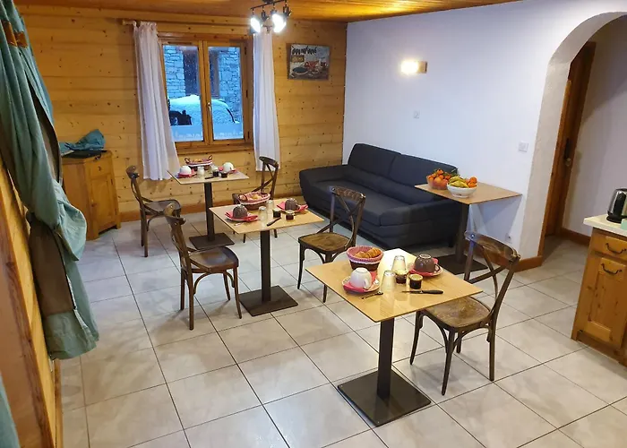 Chalet Le Bois Joli