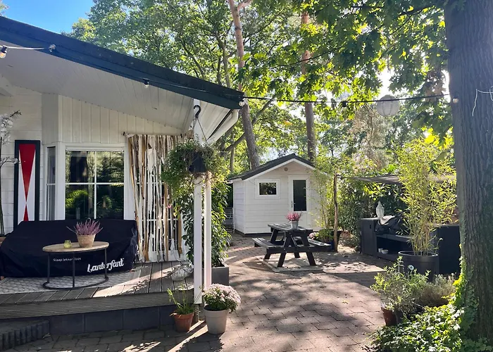 Het Verwende Nest Met Prive Hottub & Barrel Sauna