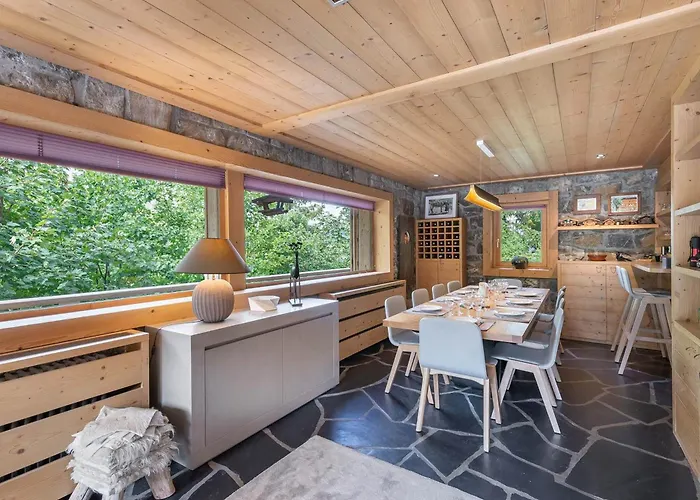 Chalet Familial Renove Avec Sauna Pres Des Pistes (Adults Only)
