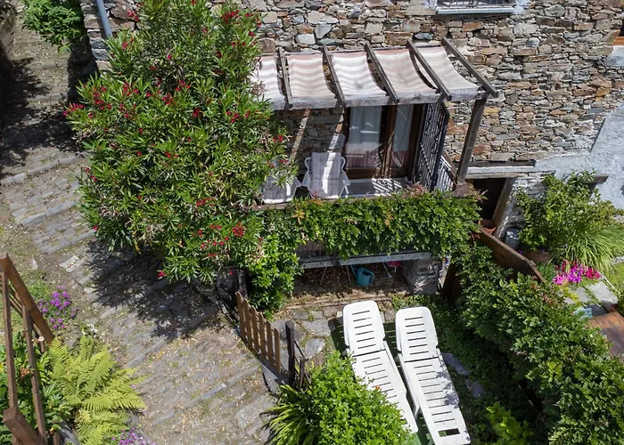 Chalet Il Gianlupo By Interhome