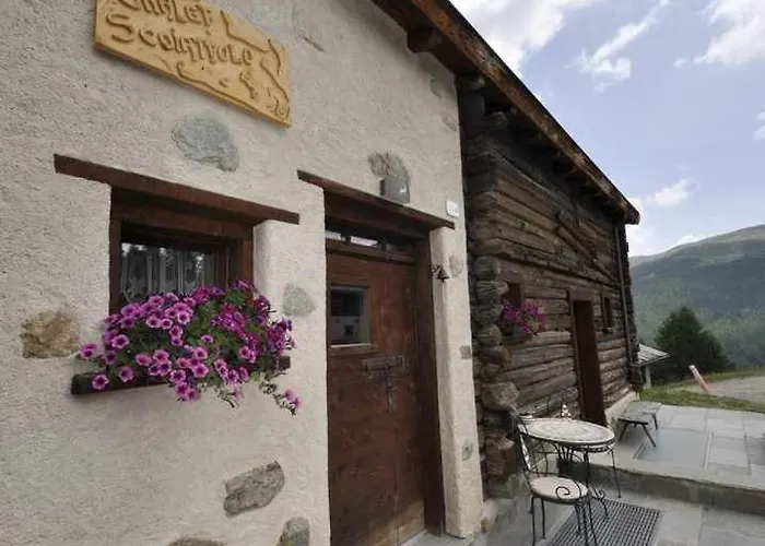 Mountain Chalet Scoiattolo By Livigno Accomodation
