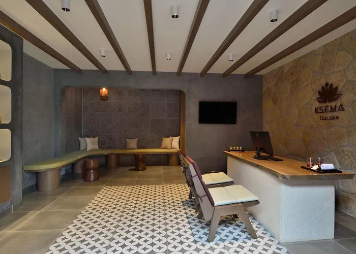 Hotel with pool: Mulberry Shades Bengaluru Nandi Hills, A Tribute Portfolio Resort
