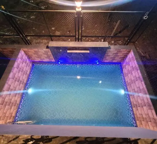 Vacation rental: Mount Bungalows - 2 Bhk Villa With Private Pool