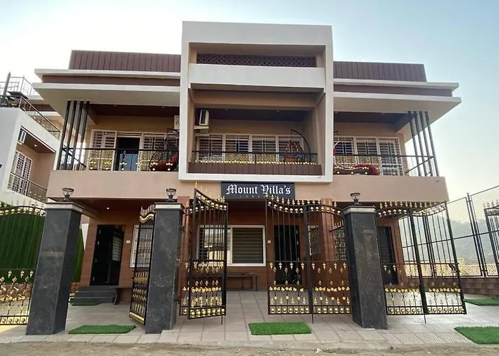 Vacation rental: Mount Bungalows - 2 Bhk Villa With Private Pool