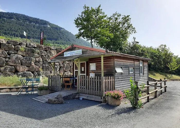 Hôtel accueillant les animaux: Résidence Les Chalets de Millau