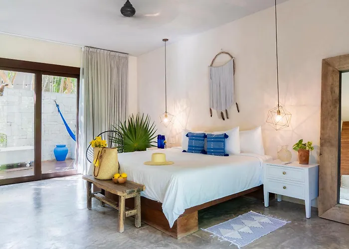 Lula Tulum, A Small Luxury