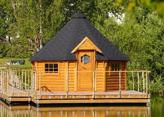 Les Cabanes Flottantes