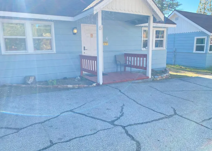Blue Horizon Lodge