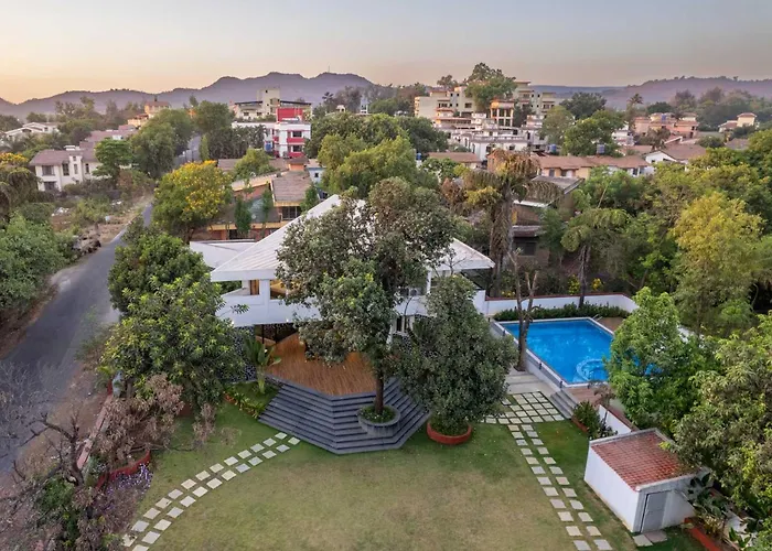 Villa with pool Grey Medley By Stayvista With Mediterranean Interiors, Swimming Pool, Jacuzzi, Projector & A Lush Lawn With Gazebo