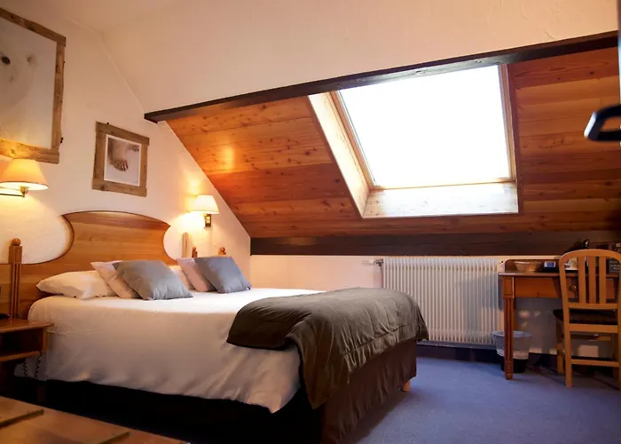 Hotel Serre Palas
