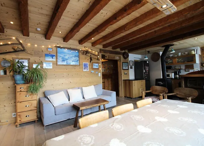 Chalet Bobech - Chalet Traditionnel Decor Bois, Tres Chaleureux Et Convivial. Mae-3379