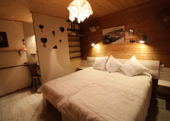 Chalet Bobech - Chalet Traditionnel Decor Bois, Tres Chaleureux Et Convivial. Mae-3379