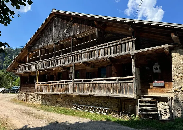 Warm And Stylish Boutique Lodge L'Etoile De Savoie