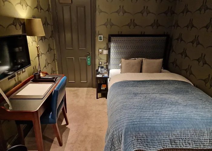 Airport Hotel: The City Of London Club