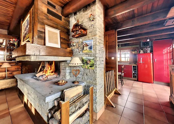 Chalet 10 pers tout confort avec cheminée et sauna - FR-1-267-264